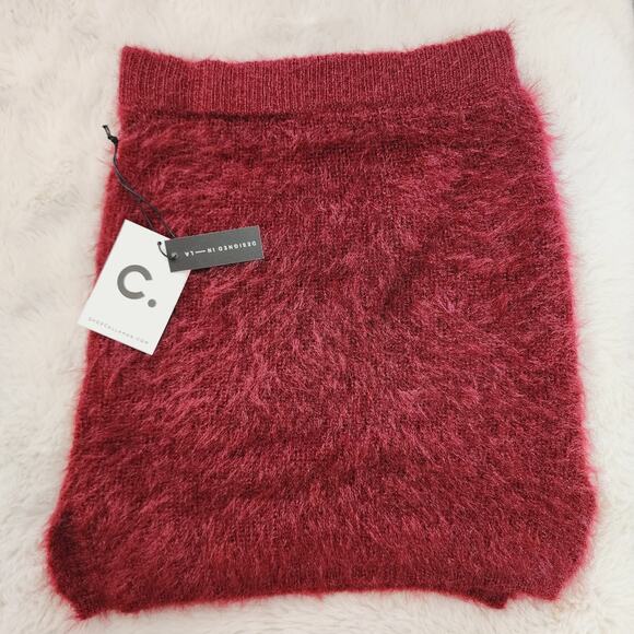 Callahan Revolve Genny Eyelash Fuzzy Knit Mini Skirt Red XSmall Winter - Picture 13 of 14